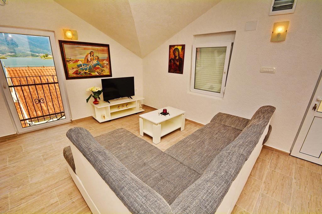 Apartments Bella Di Boka Tivat Exteriér fotografie